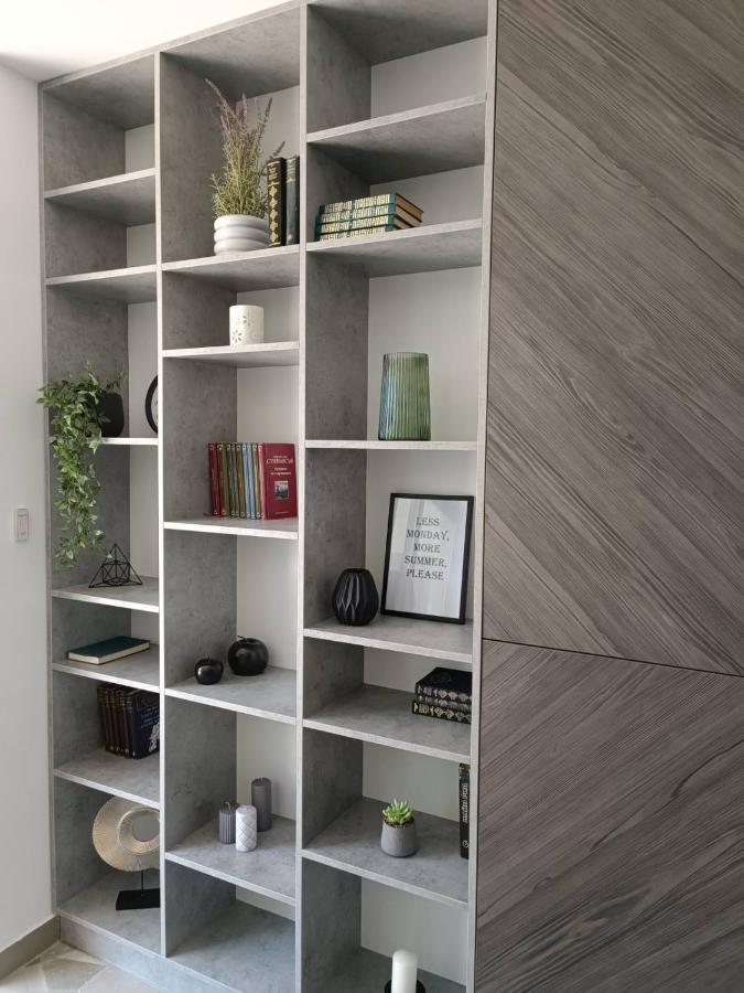 Apartament Kali อัคโตโปล ภายนอก รูปภาพ