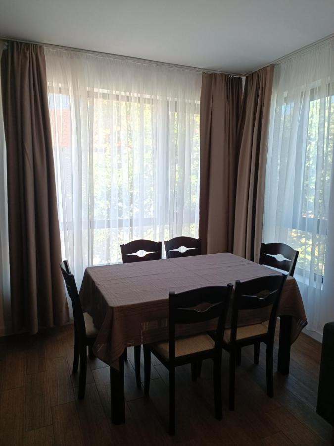 Apartament Kali อัคโตโปล ภายนอก รูปภาพ