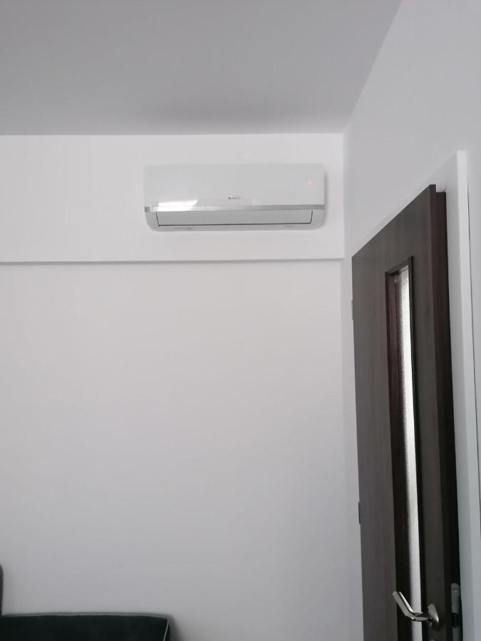 Apartament Kali อัคโตโปล ภายนอก รูปภาพ