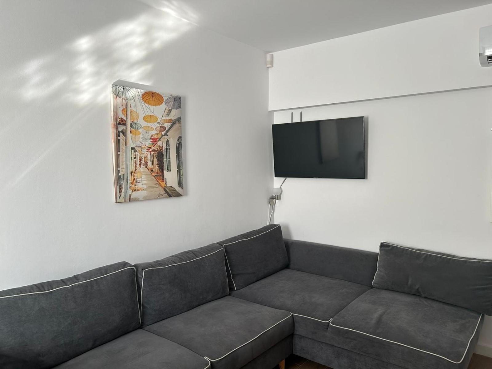 Apartament Kali อัคโตโปล ภายนอก รูปภาพ